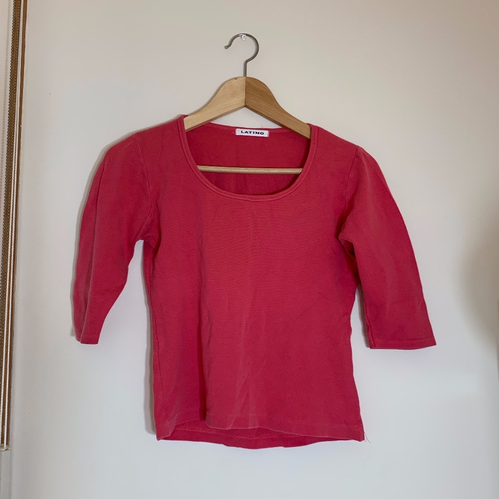 2/$14 or 3/$19 👑 vintage hot pink shirt